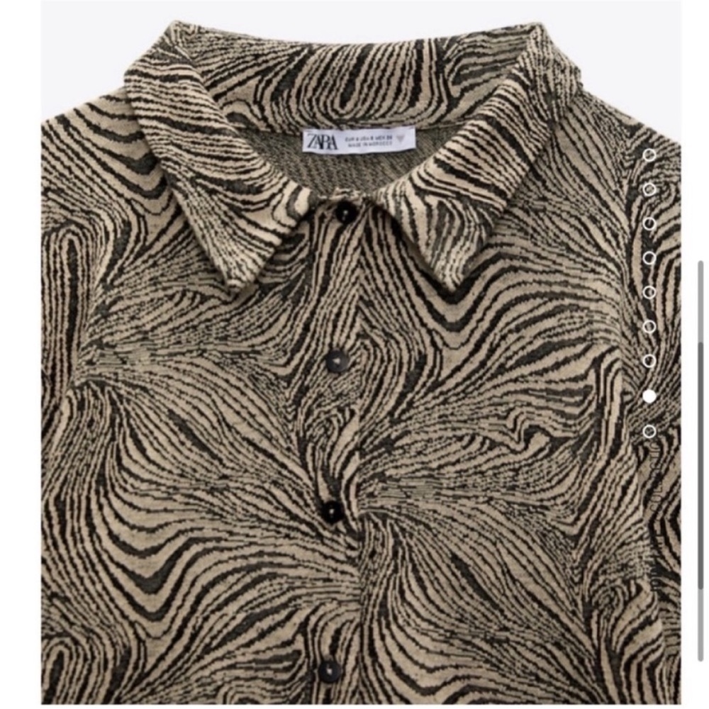 Marble print button down - Picture 3 of 7